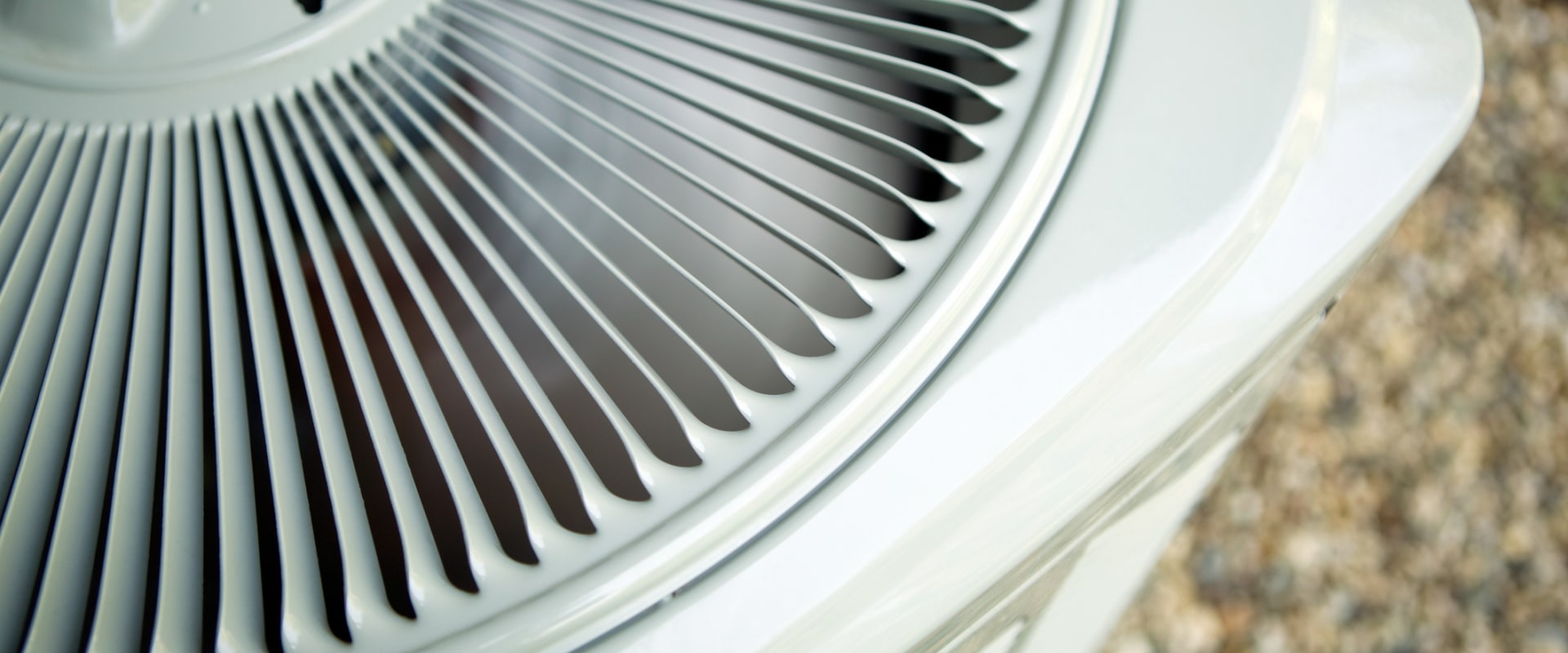 Central Air Conditioning vs. Split Air Conditioning: Which is the Better Choice?